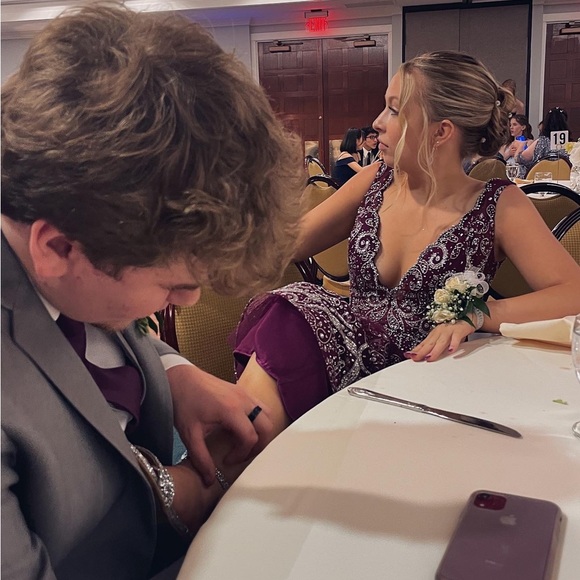 PROM DRESS!! - Picture 5 of 6